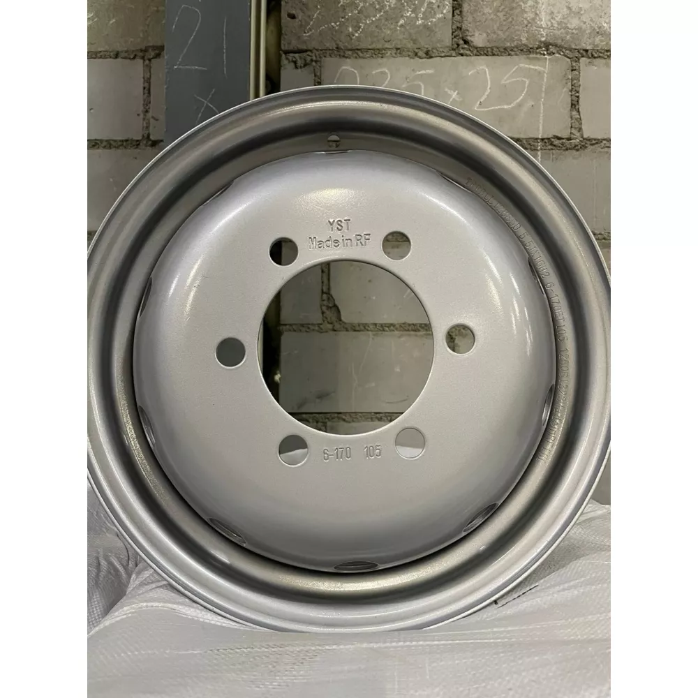 Диск 5,50х16  TREBL ET-105 PCD 6x170 D 130 в Гремячинске